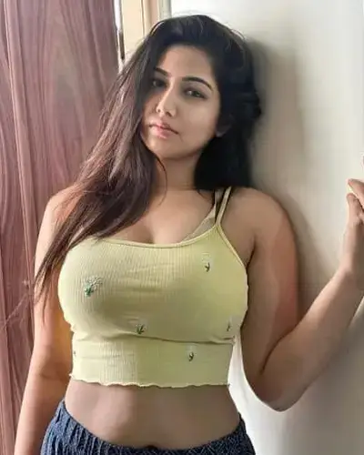 Escorts Pakhanjur